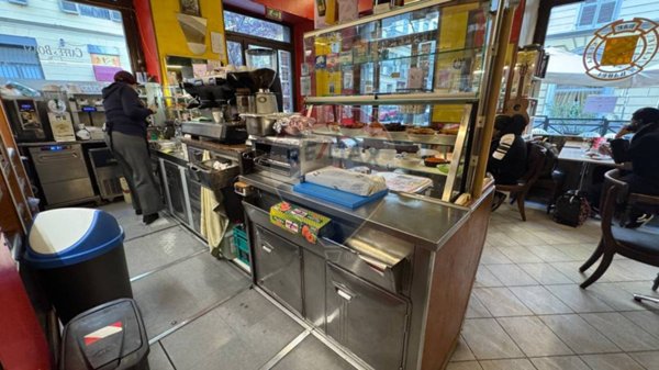 negozio in vendita a Torino in zona San Salvario