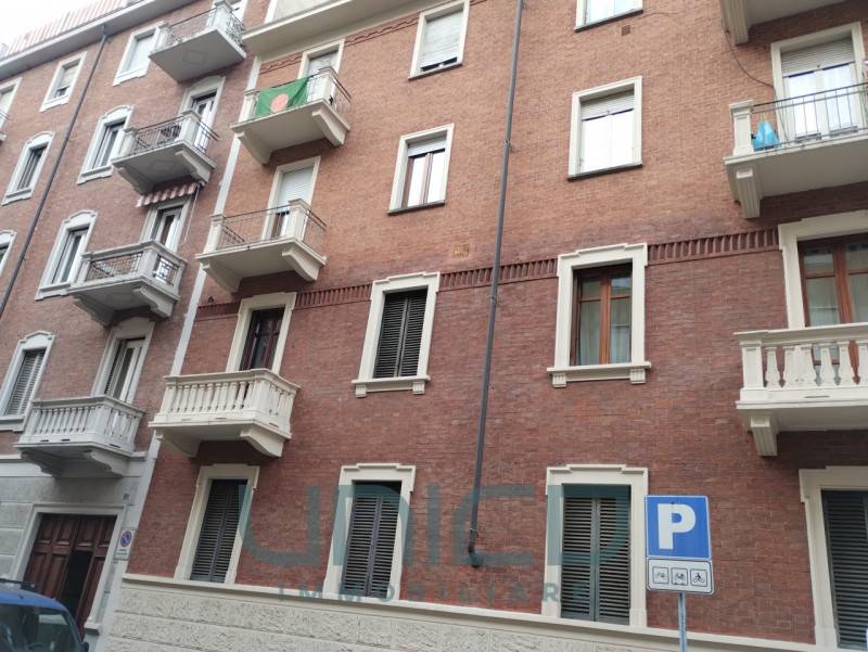 locale di sgombero in vendita a Torino