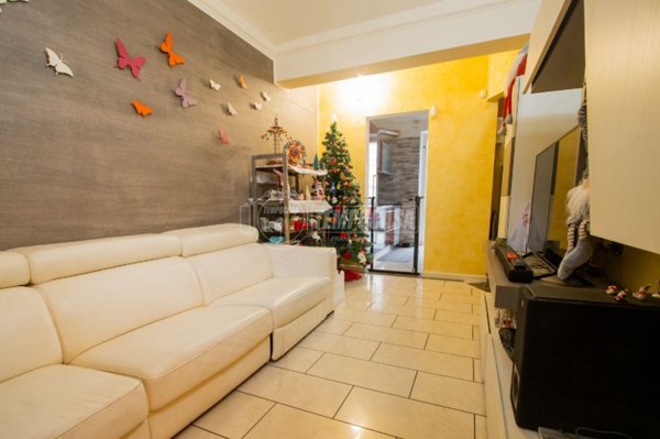casa indipendente in vendita a Torino in zona Vanchiglia