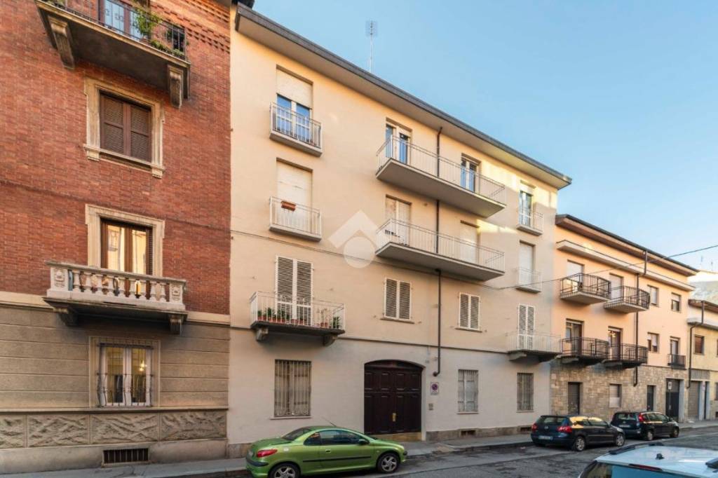 appartamento in vendita a Torino in zona Borgo San Paolo