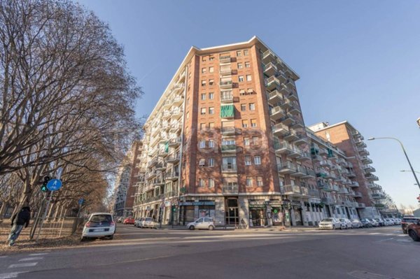 appartamento in vendita a Torino in zona Regio Parco