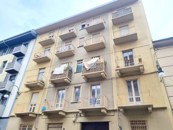appartamento in vendita a Torino in zona Cenisia