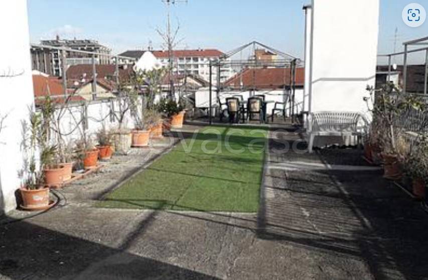 appartamento in vendita a Torino in zona Crocetta