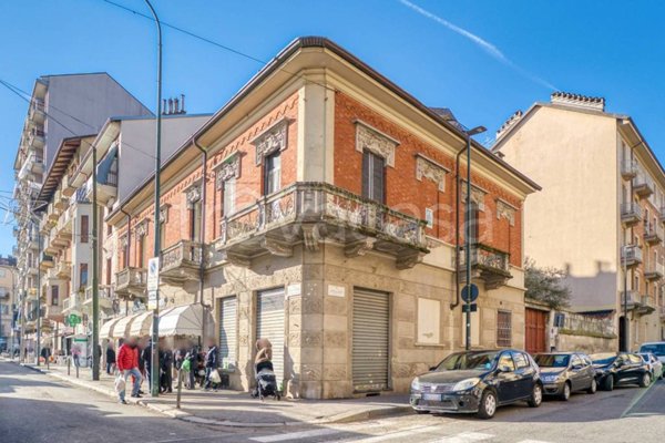 appartamento in vendita a Torino in zona Borgata Vittoria