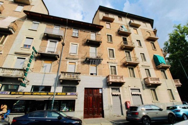 appartamento in vendita a Torino in zona Borgata Vittoria
