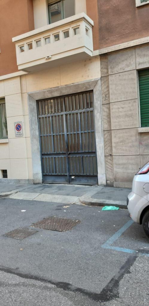 appartamento in vendita a Torino in zona Cit Turin