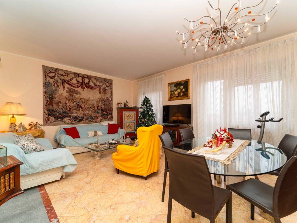 appartamento in vendita a Torino in zona Santa Rita