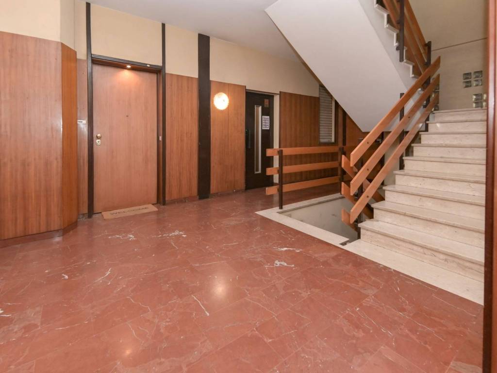 negozio in vendita a Torino in zona San Salvario