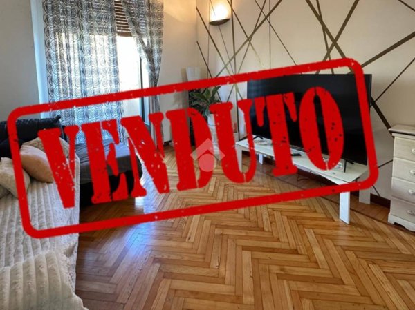 appartamento in vendita a Torino in zona Cenisia