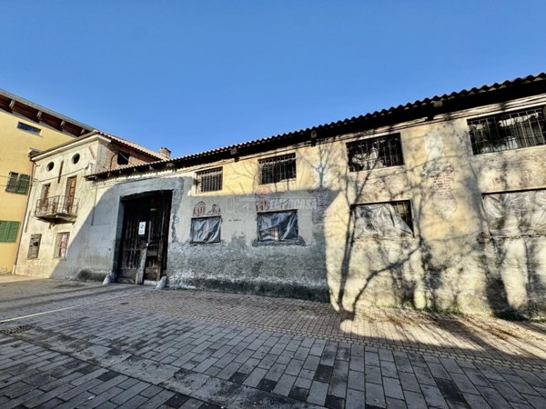 casale in vendita a Torino in zona Villaretto