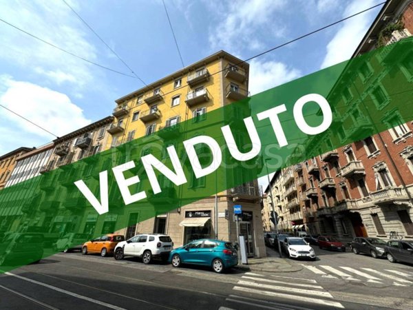 appartamento in vendita a Torino in zona San Salvario