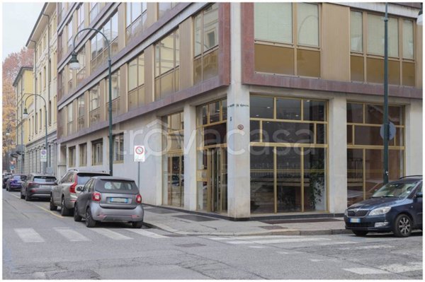 negozio in vendita a Torino