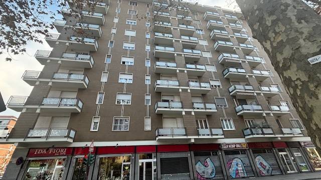 appartamento in vendita a Torino in zona Aurora