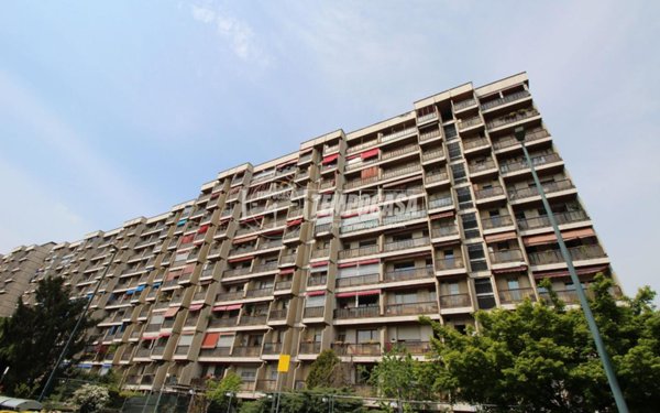 appartamento in vendita a Torino in zona Mirafiori Nord