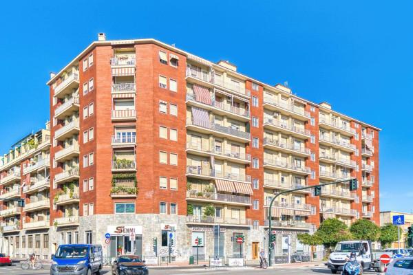 appartamento in vendita a Torino in zona Crocetta