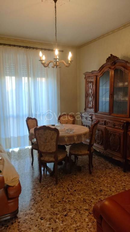 appartamento in vendita a Torino in zona Parella