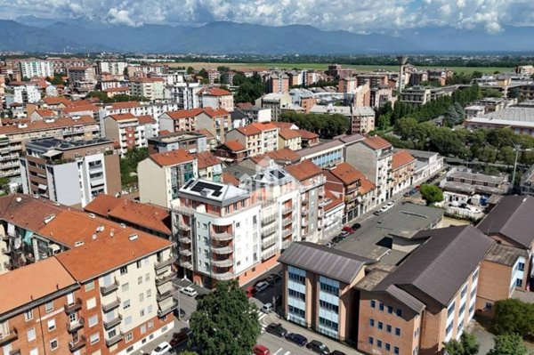 appartamento in vendita a Torino in zona Pozzo Strada