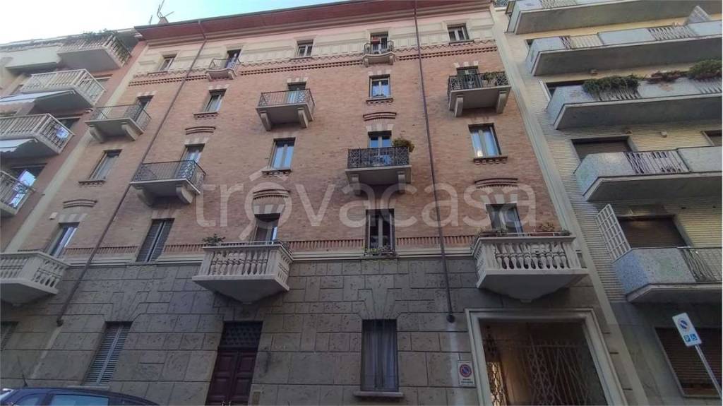appartamento in vendita a Torino in zona Crocetta