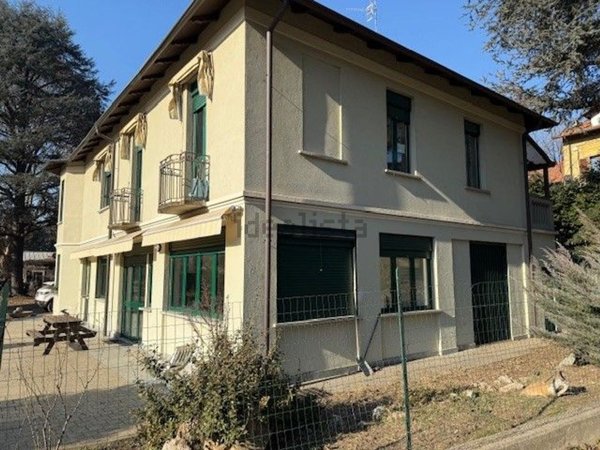 casa indipendente in vendita a Torino in zona Cavoretto