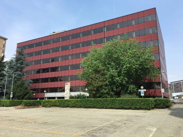 ufficio in vendita a Torino in zona Mirafiori Nord