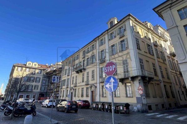 appartamento in vendita a Torino in zona Centro Storico