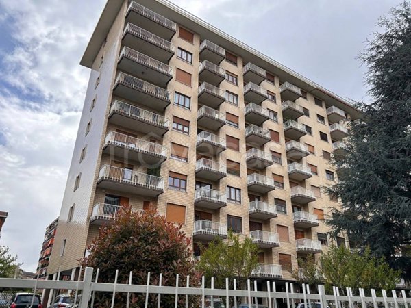 appartamento in vendita a Torino in zona Lucento