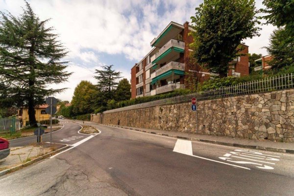 appartamento in vendita a Torino in zona Cavoretto
