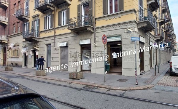 locale commerciale in vendita a Torino in zona Campidoglio