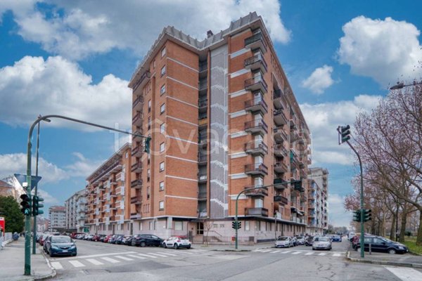 appartamento in vendita a Torino in zona Mirafiori Nord