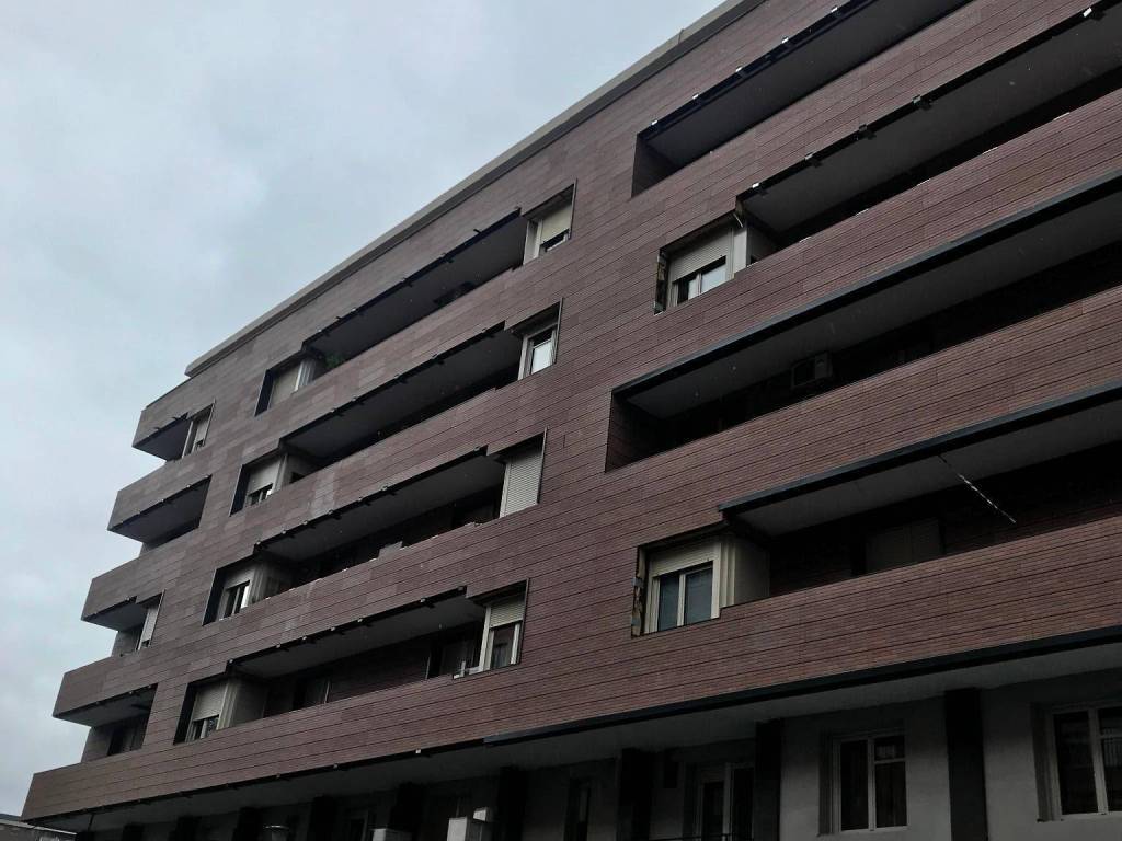 appartamento in vendita a Torino in zona Lingotto