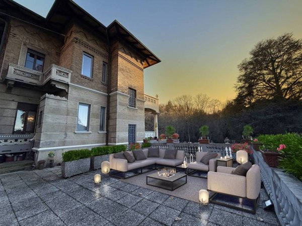 casa indipendente in vendita a Torino in zona Borgo Po