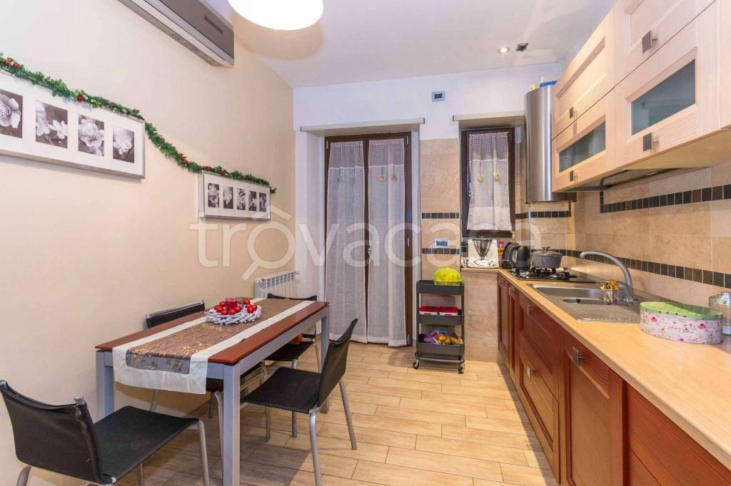 appartamento in vendita a Torino in zona Barriera di Milano