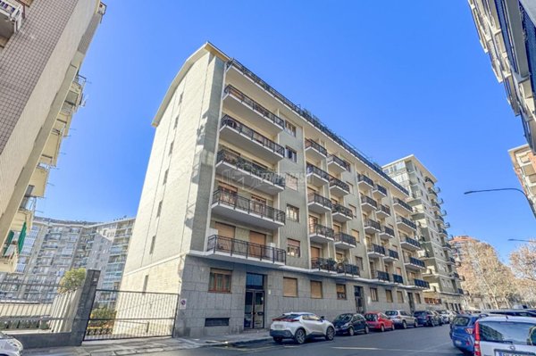 appartamento in vendita a Torino in zona Santa Rita