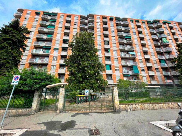 appartamento in vendita a Torino in zona Borgata Vittoria