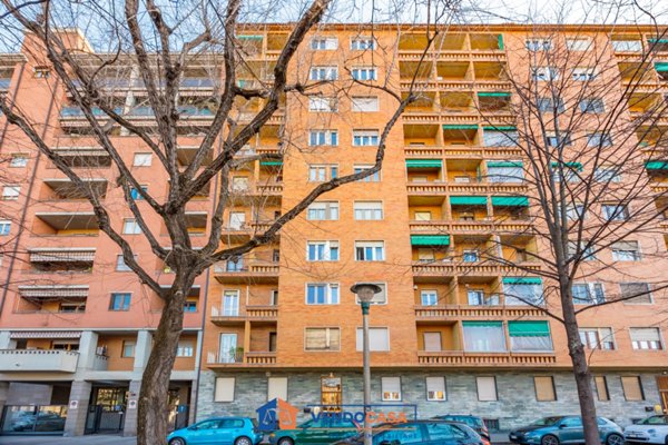 appartamento in vendita a Torino in zona Borgo San Paolo