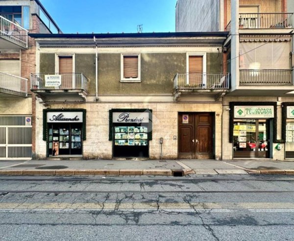 appartamento in vendita a Torino in zona Borgata Vittoria