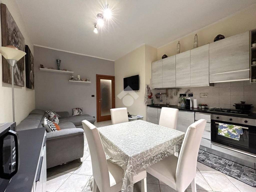 appartamento in vendita a Torino in zona Mirafiori Sud