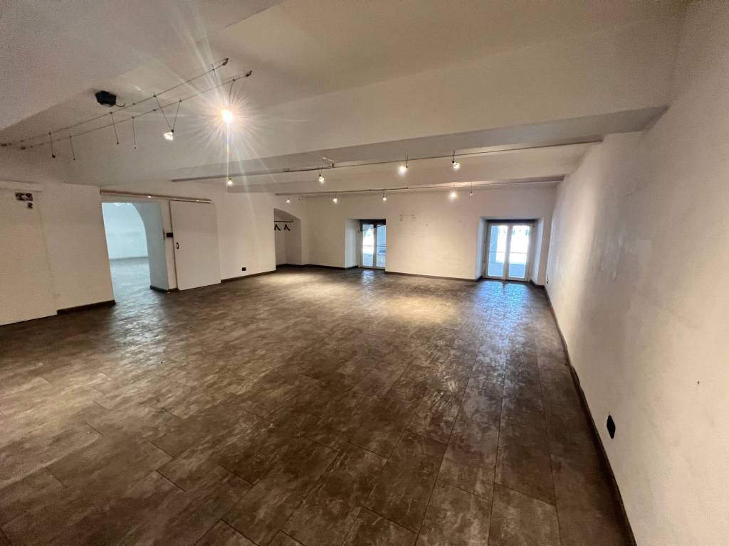 negozio in vendita a Torino in zona Centro Storico