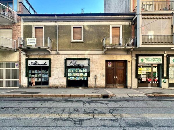 intera palazzina in vendita a Torino in zona Borgata Vittoria