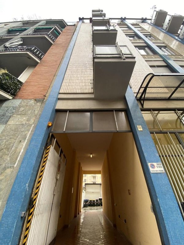 appartamento in vendita a Torino in zona Santa Rita