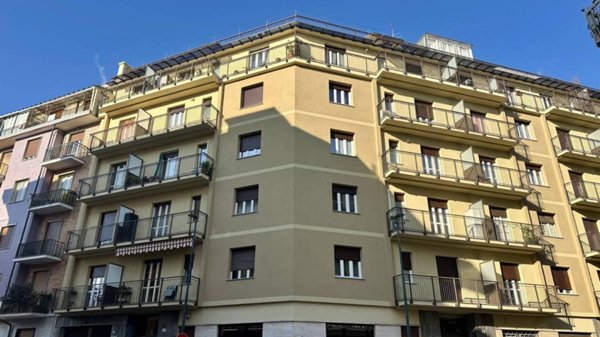 appartamento in vendita a Torino in zona Borgata Vittoria