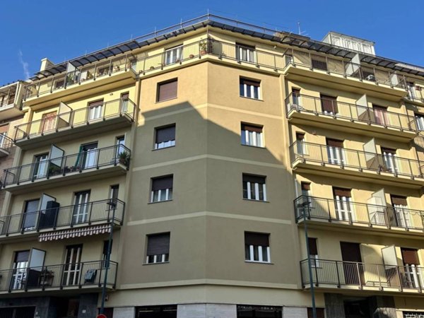 appartamento in vendita a Torino in zona Borgata Vittoria