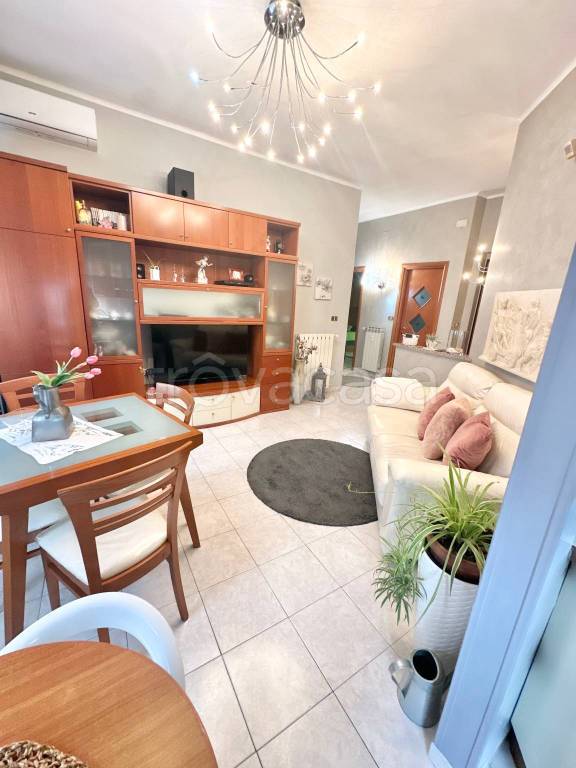 appartamento in vendita a Torino in zona Barriera di Milano