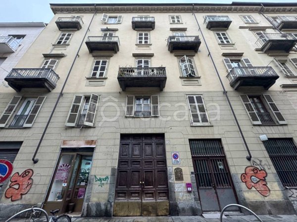appartamento in vendita a Torino in zona San Salvario