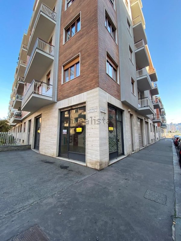 ufficio in vendita a Torino in zona Borgata Vittoria