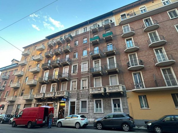 appartamento in vendita a Torino in zona Aurora