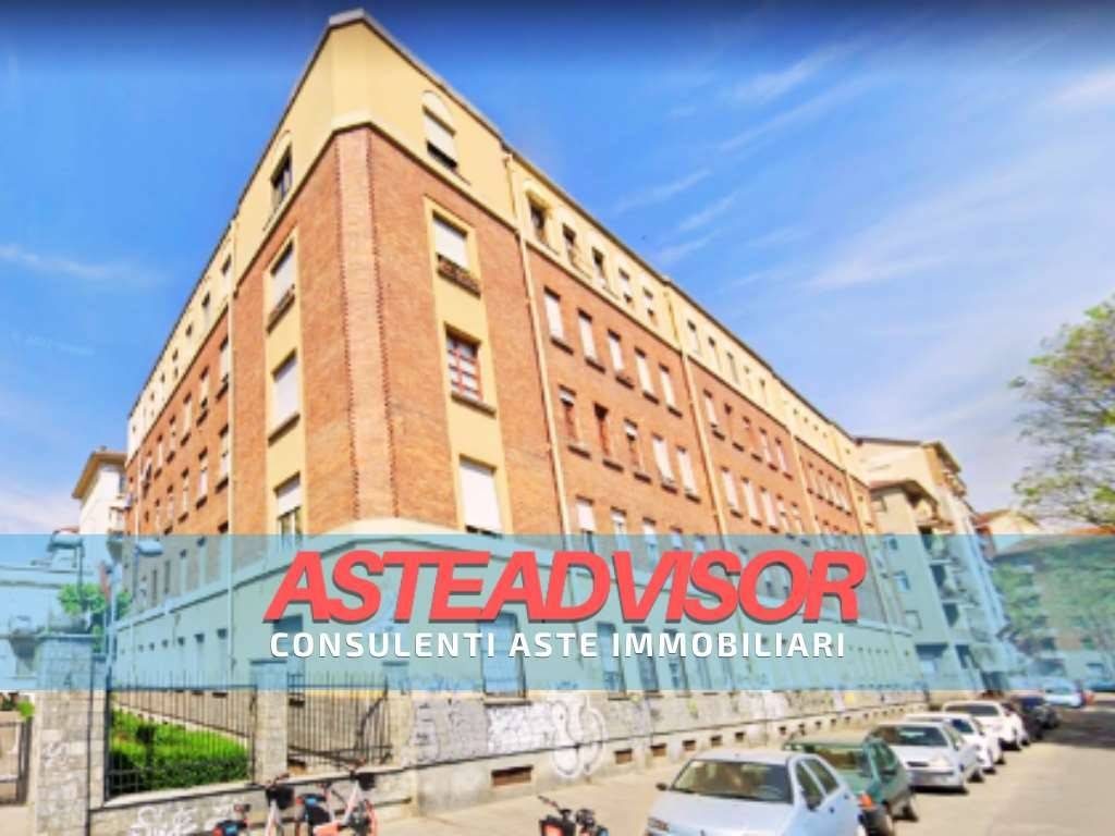appartamento in vendita a Torino in zona Cenisia