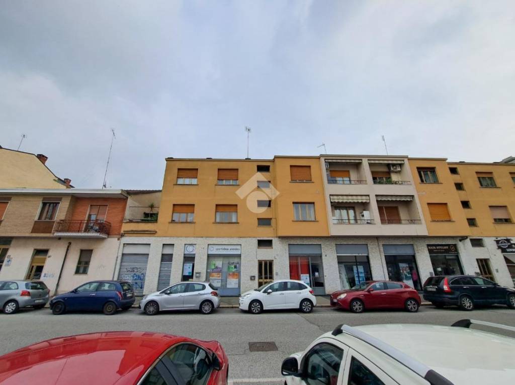 appartamento in vendita a Torino in zona Mirafiori Nord