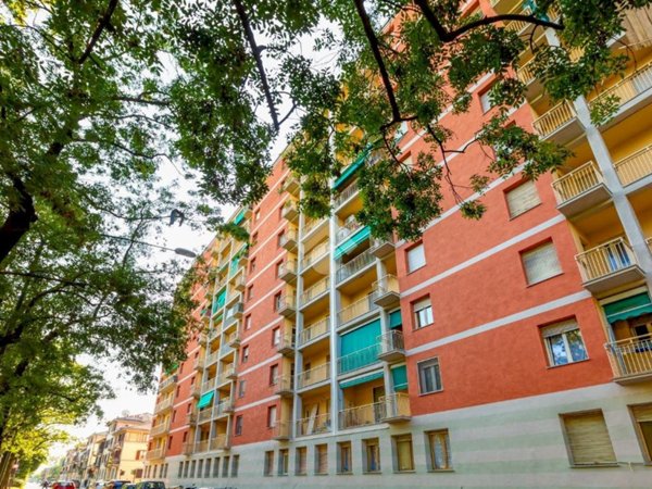 appartamento in vendita a Torino in zona Mirafiori Nord