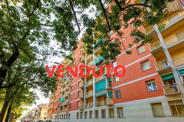appartamento in vendita a Torino in zona Mirafiori Nord